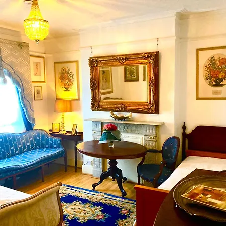 Guest house Quality And Very Good Value Private In Close To Notting Hill Zone 2