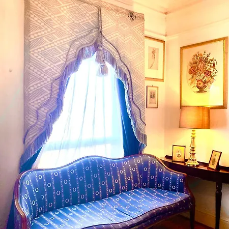 Quality And Very Good Value Private In Close To Notting Hill Zone 2 * London