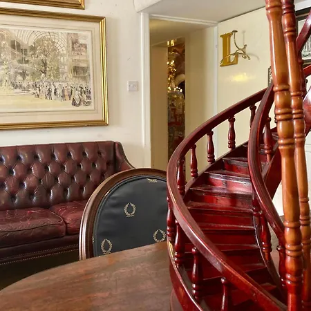 Guest house Quality And Very Good Value Private In Close To Notting Hill Zone 2 London