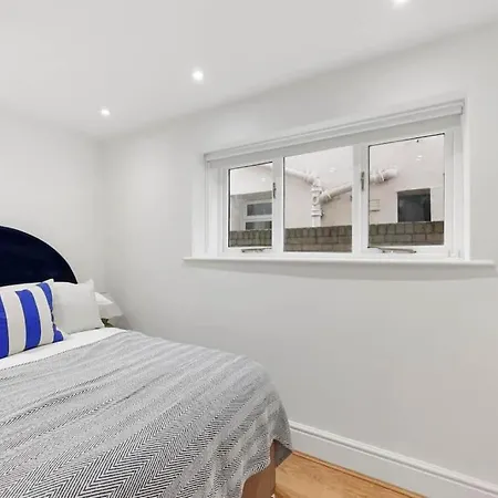 Classy&stylish 2 Bed Flat Near Camden *