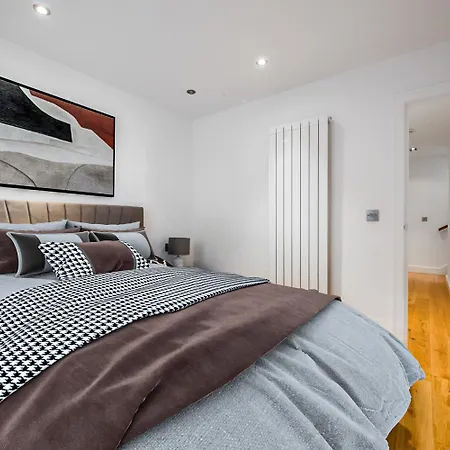 2 Bed Flat In Clapham Common Appartamento Londra