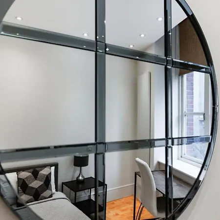 Best Mayfair Location With 2 Super King Beds *
