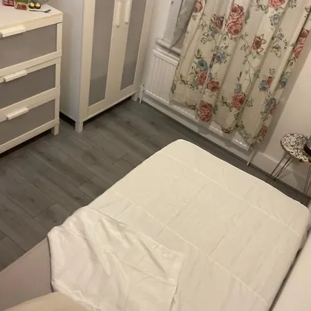 Affittacamere Cozy 25 Min Liverpool Street Londra