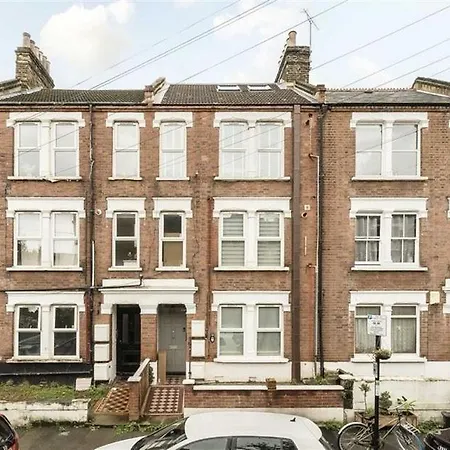 Spectacular 2 Bed With Lovely Terrace - 1 The Southwell *