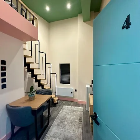 Cozy En-suite Loft In Trendy Local Londen