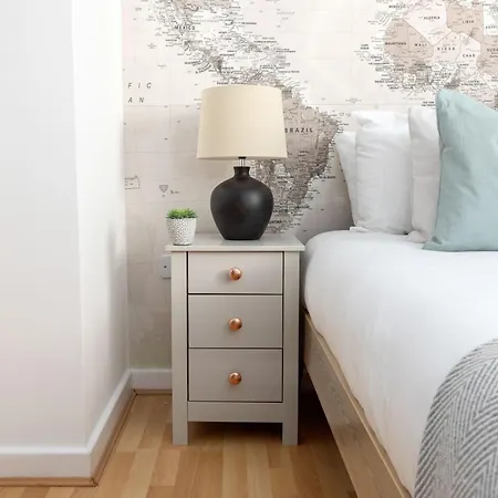 The East Dulwich Collection Daire *