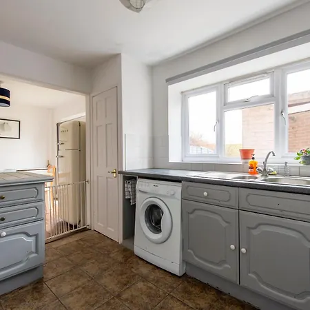 Apartment Cheerful Chingford, Beautiful Views, Free Parking Enfield