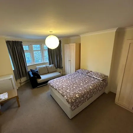 House Dollis Hill *