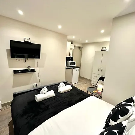 Harrow Suites Ha3