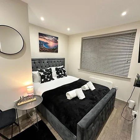 Gasthof Harrow Suites Ha3 London