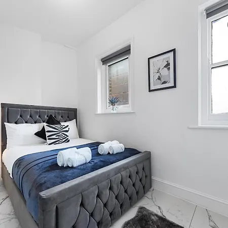 Modern 2 Bed - Sleeps 5 - Near Zoo, Camden Market, Primrose Hill - Central - Nw3 Finchley Road Apartment