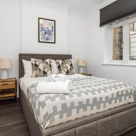 Outstanding 2 Bed In Camden Sleeps 6