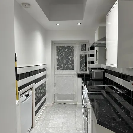 Beautiful Double With Free Wi-fi And Free Parking