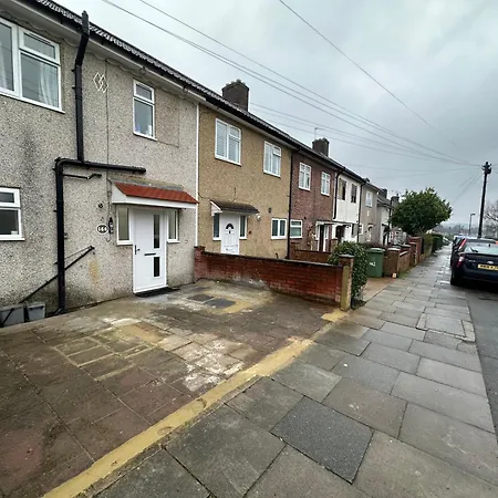 Smart Cosy/small Double In Oakridge Road Bromley