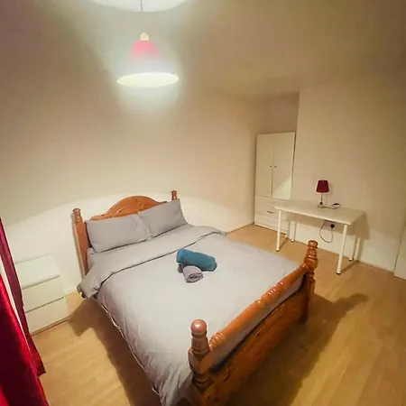 Homestay Double Near Canary Wharf 28