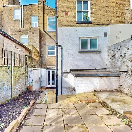 Apartment Tube & Notting Hill Nearby - Garden Flat Haven *