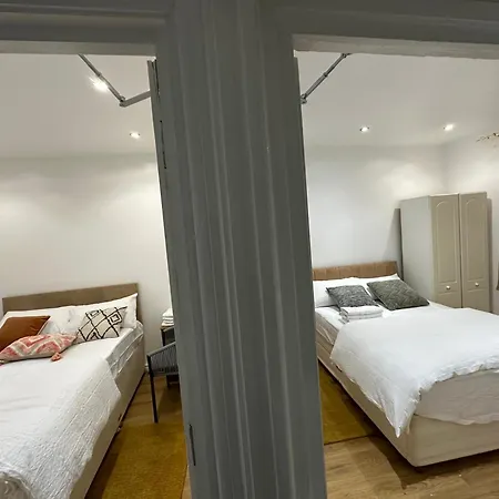 Beautiful Double With Free Wi-fi And Free Parking Guest house *