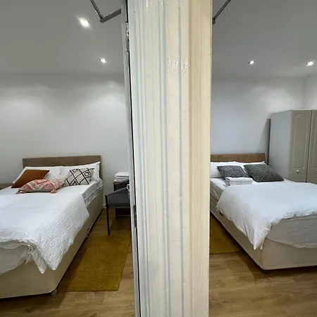 Beautiful Double With Free Wi-fi And Free Parking Guest house London