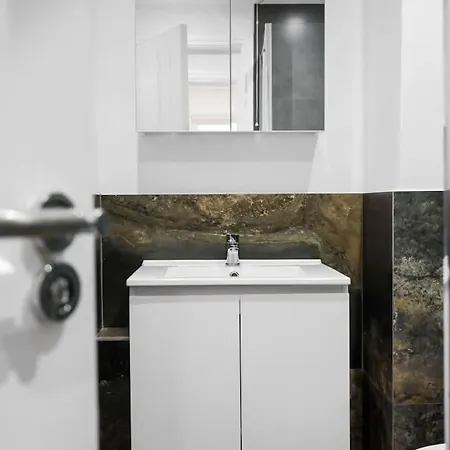 Classy&stylish 2 Bed Flat Near Camden Apartment London