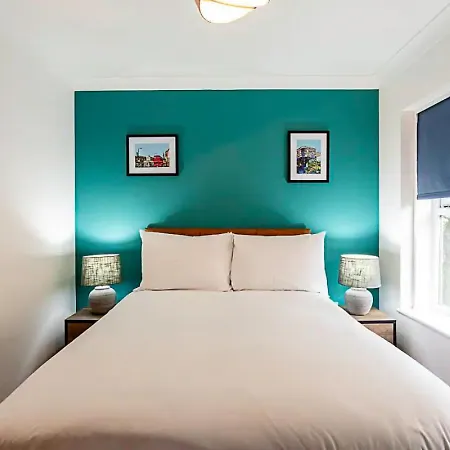 2br , 50