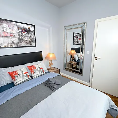 Apartmán 1 Bedroom Flat In Wood Piccadilly Line Londýn