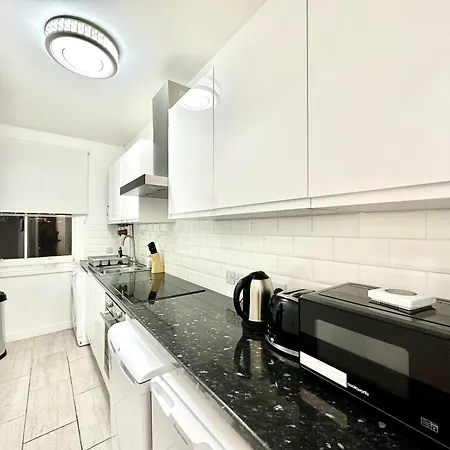 The Euston -60 Apartment London
