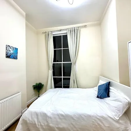 The Euston -60 Apartment *