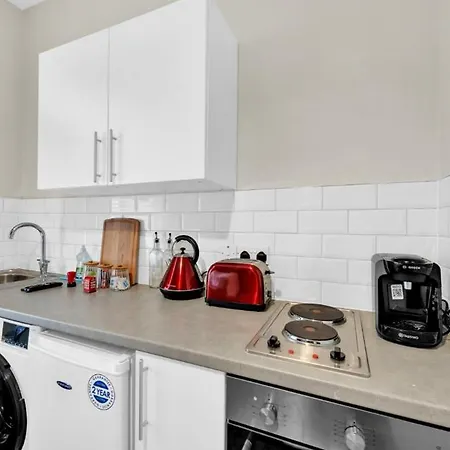 Apartment Blue Harmony: A Cozy Retreat London