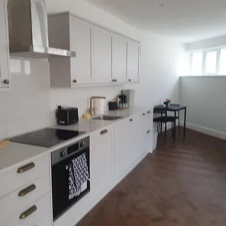 Apartmán Beautiful New Built 2 Bedroom Purley