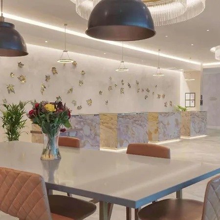 Hilton Angel Islington 4*