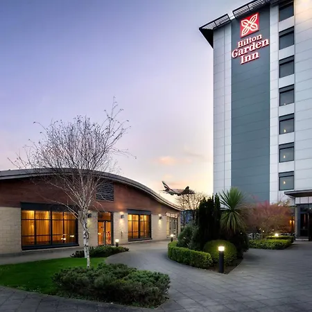 Hilton Garden London Heathrow Airport 4*