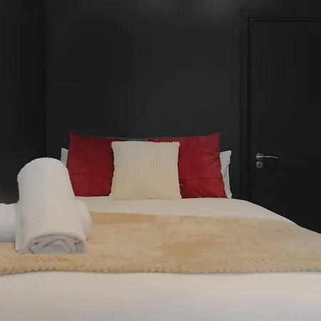 Amsterdam Hotel London