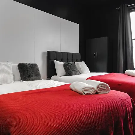 Amsterdam Hotel 2*