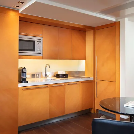Park Plaza Riverbank Hotel Londen