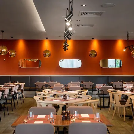 Hilton Garden London Heathrow Airport