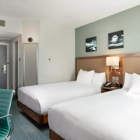 Hilton Garden London Heathrow Airport 4* Hillingdon