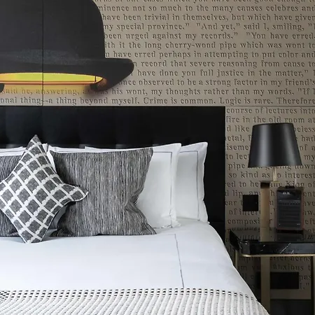 Hotel Holmes 4*