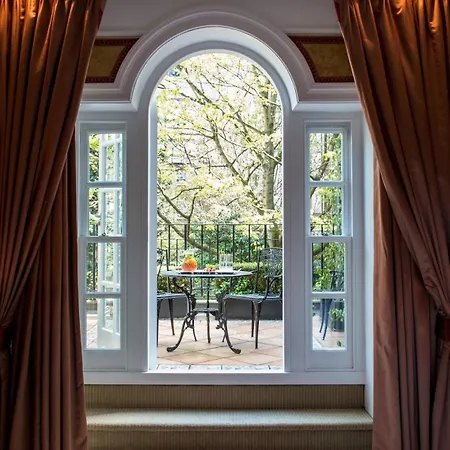 The Goring 5*