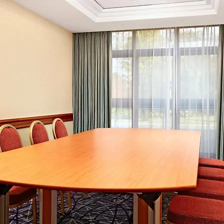 Sheraton Skyline London Heathrow