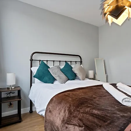Apartment Kensington 3 Bedroom Flat Close2subway London