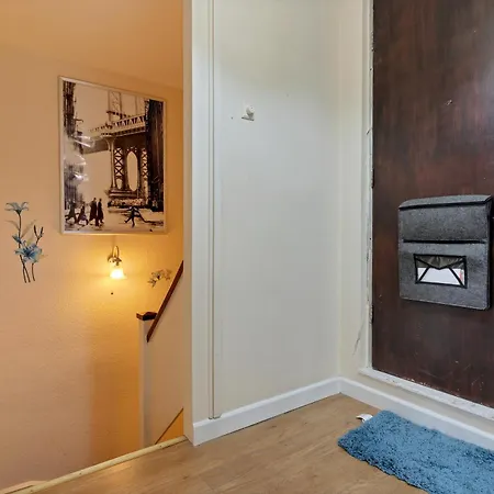 Kensington 3 Bedroom Flat Close2subway