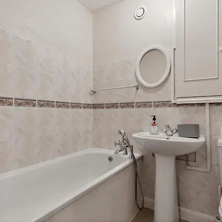 Apartment Kensington 3 Bedroom Flat Close2subway *