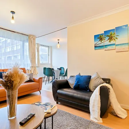 Kensington 3 Bedroom Flat Close2subway * London