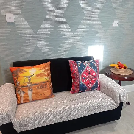 Charming Spacious 1-bed In *