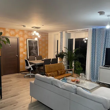 Stunning Spacious Double In A New-build Flat. Hayes (Greater London)