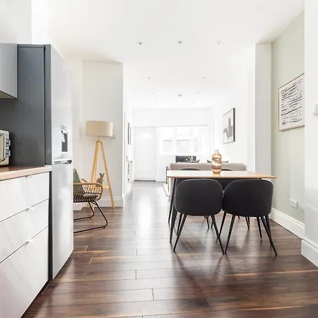 The Peckham Apartment London