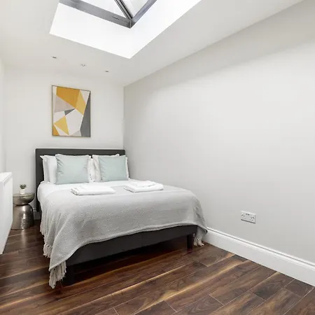 The Peckham Apartment