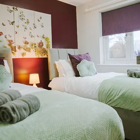 Lovely Three Bed At Tanglewood アパート *