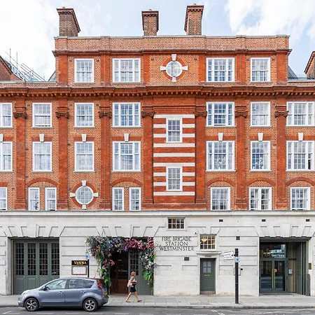 Luxury Flats Near Big Ben And Eye