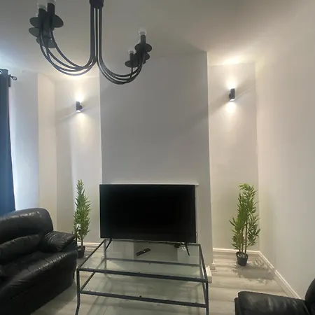 Spacious 3 Bed House London Thornton Heath